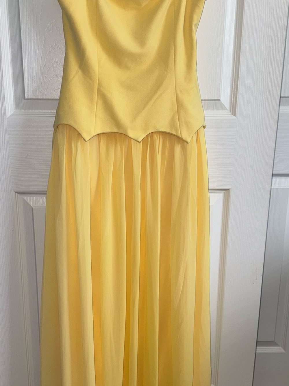 Willow Yellow Spaghetti strap Evening Gown